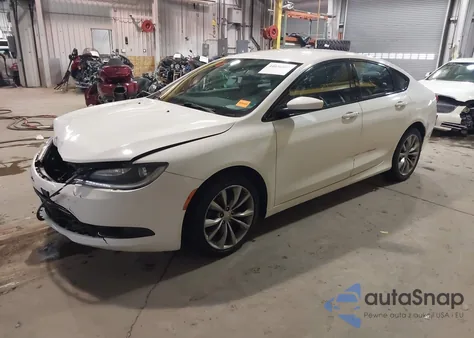 2016 Chrysler 200 S z USA, uszkodzony, nr VIN 1C3CCCBB9GN105190